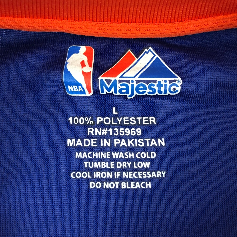 Majestic New York Knicks Carmelo Anthony T Shirt - Picture 5 of 5